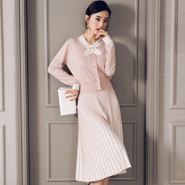 有钱没钱回家过年，大方自然的穿衣打扮也是倍受认可