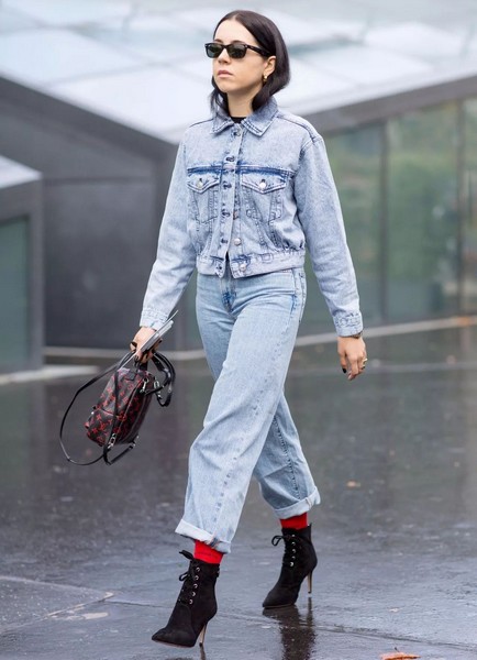 明朗与个性并存，打造高难度街拍与低难度自然搭配！