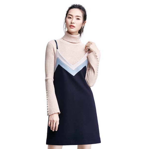 秋季爱搭配真假两件套，真假两件套搭配什么更好