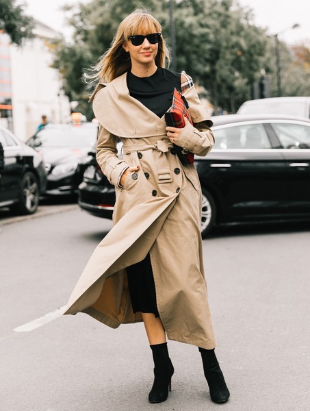 【风衣穿搭】经典款太普通加点设计更实穿，跟着达人街拍学技巧穿出不一样的时髦感！