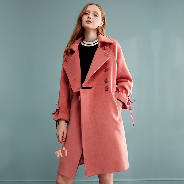 秋冬搭配中长款毛呢大衣 长款毛呢大衣搭配什么好看